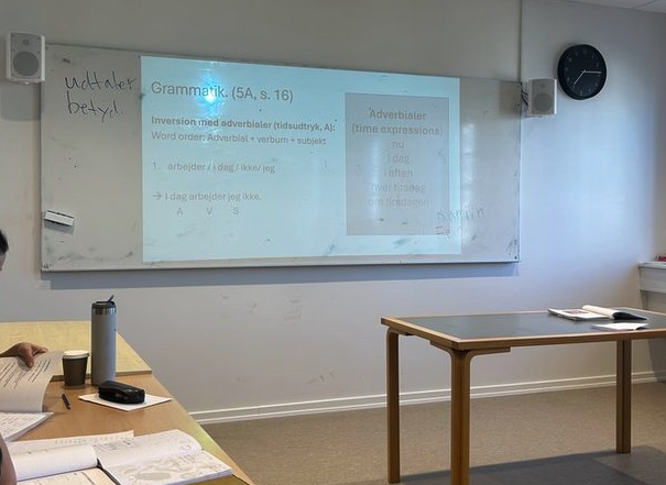 学校のクラスルーム